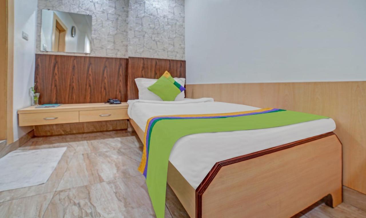 Hotel South Park Jamshedpur Bagian luar foto